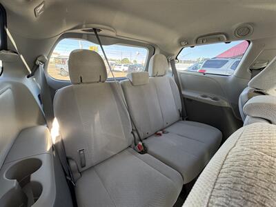 2014 Toyota Sienna LE 8-Passenger   - Photo 14 - Mesa, AZ 85210