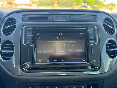 2017 Volkswagen Tiguan 2.0T Sport   - Photo 22 - Mesa, AZ 85210