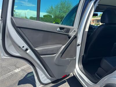 2017 Volkswagen Tiguan 2.0T Sport   - Photo 16 - Mesa, AZ 85210