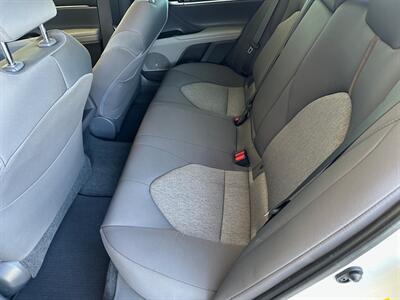 2019 Toyota Camry LE   - Photo 20 - Mesa, AZ 85210