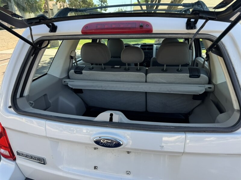 2009 Ford Escape XLS - Photo 26
