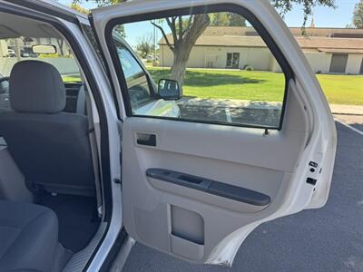 2009 Ford Escape XLS - Photo 16 - Mesa, AZ 85210