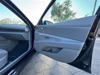 2023 Hyundai ELANTRA SE   - Photo 12 - Mesa, AZ 85210