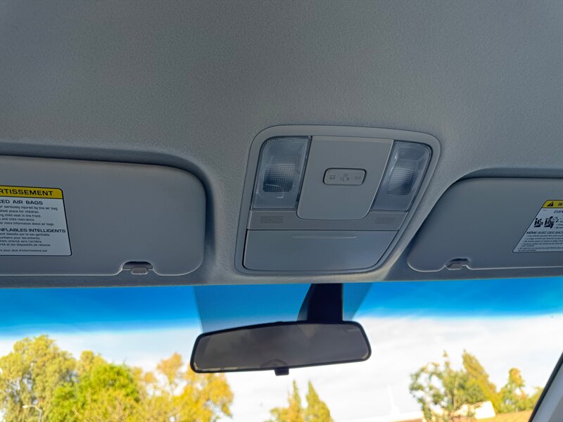 2023 Kia Forte LXS - Photo 26 - Mesa, AZ 85210