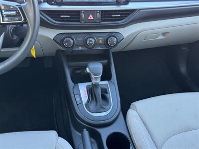 2023 Kia Forte LXS - Photo 25 - Mesa, AZ 85210