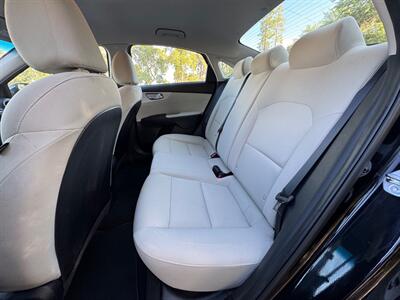 2023 Kia Forte LXS - Photo 17 - Mesa, AZ 85210