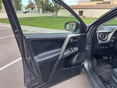 2015 Toyota RAV4 Limited   - Photo 10 - Mesa, AZ 85210