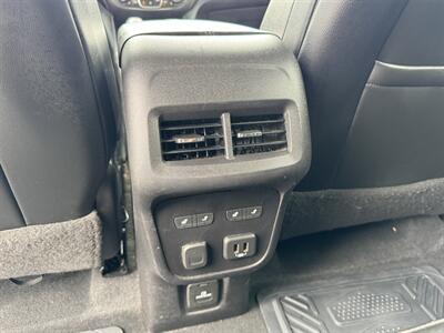 2018 Chevrolet Equinox Premier   - Photo 26 - Mesa, AZ 85210