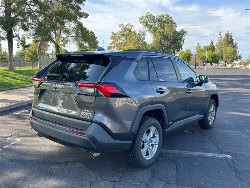 2024 Toyota RAV4 Hybrid LE - Photo 3 - Mesa, AZ 85210