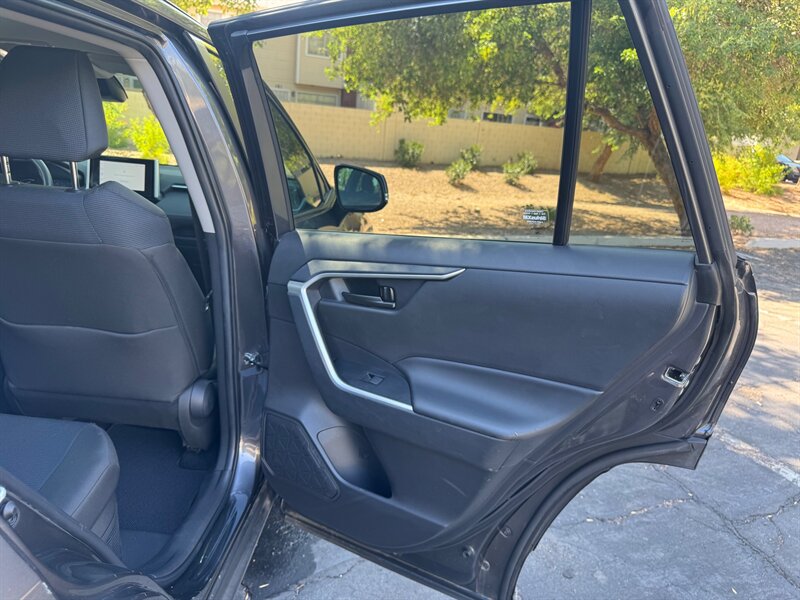2024 Toyota RAV4 Hybrid LE - Photo 16 - Mesa, AZ 85210