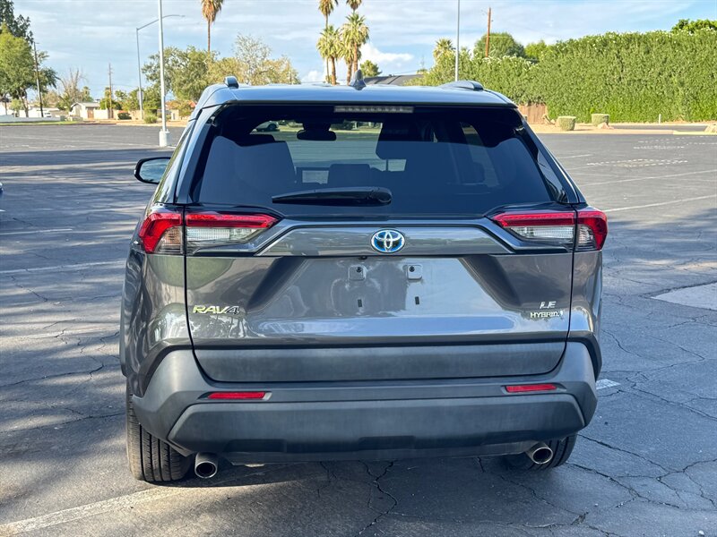2024 Toyota RAV4 Hybrid LE - Photo 4 - Mesa, AZ 85210