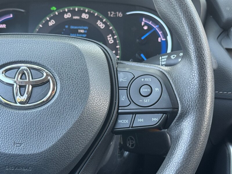 2024 Toyota RAV4 Hybrid LE - Photo 23 - Mesa, AZ 85210