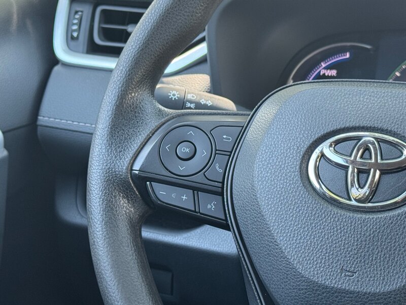 2024 Toyota RAV4 Hybrid LE - Photo 22 - Mesa, AZ 85210