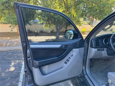 2008 Toyota 4Runner SR5   - Photo 10 - Mesa, AZ 85210