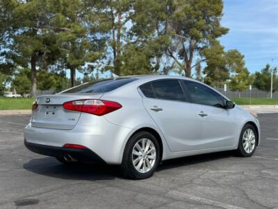 2015 Kia Forte EX   - Photo 3 - Mesa, AZ 85210