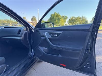 2015 Nissan Altima 2.5 S   - Photo 12 - Mesa, AZ 85210