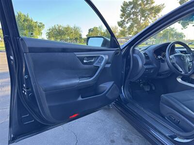 2015 Nissan Altima 2.5 S   - Photo 10 - Mesa, AZ 85210