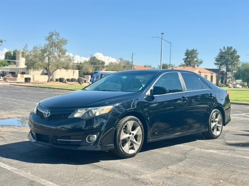2012 Toyota Camry SE  