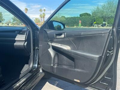 2012 Toyota Camry SE   - Photo 12 - Mesa, AZ 85210