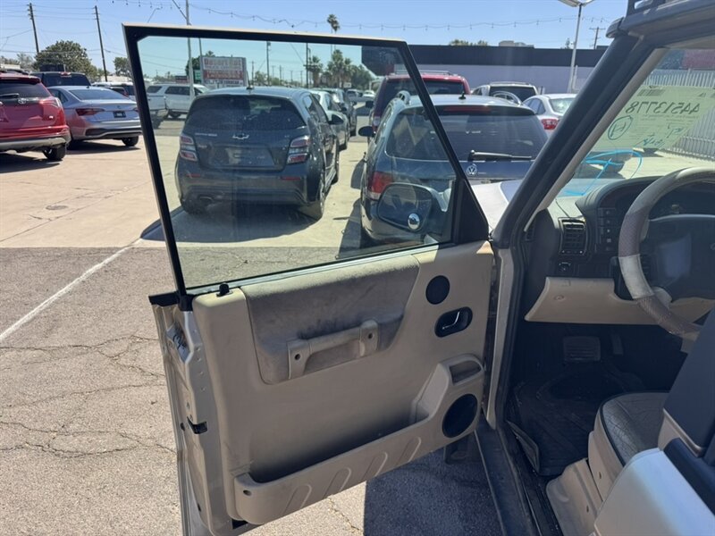 2003 Land Rover Discovery SE - Photo 6 - Mesa, AZ 85210