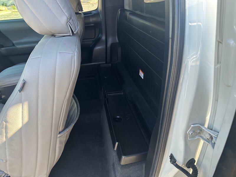 2022 Toyota Tacoma SR - Photo 13 - Mesa, AZ 85210