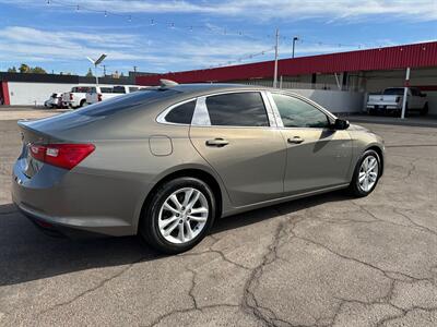 2018 Chevrolet Malibu LT   - Photo 6 - Mesa, AZ 85210