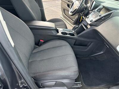 2017 Chevrolet Equinox LT   - Photo 23 - Mesa, AZ 85210
