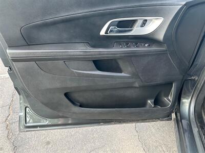 2017 Chevrolet Equinox LT   - Photo 9 - Mesa, AZ 85210