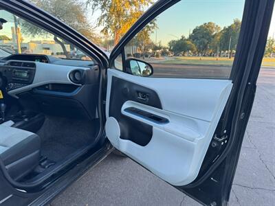 2012 Toyota Prius c One   - Photo 12 - Mesa, AZ 85210