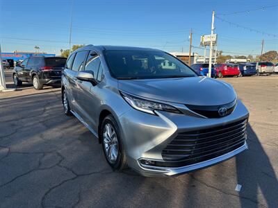 2024 Toyota Sienna Limited 7-Passenger   - Photo 8 - Mesa, AZ 85210