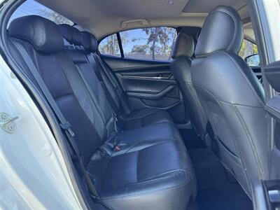 2019 Mazda Mazda3 Sedan Premium   - Photo 13 - Mesa, AZ 85210