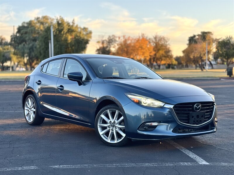 2017 Mazda Mazda3 Grand Touring  