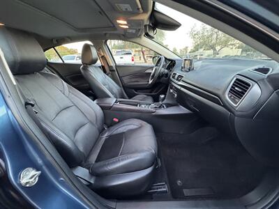2017 Mazda Mazda3 Grand Touring   - Photo 12 - Mesa, AZ 85210