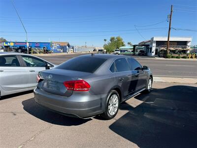 2013 Volkswagen Passat SEL Premium PZEV   - Photo 2 - Mesa, AZ 85210