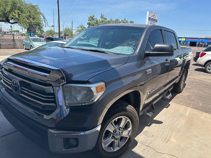 2017 Toyota Tundra SR5   - Photo 1 - Mesa, AZ 85210