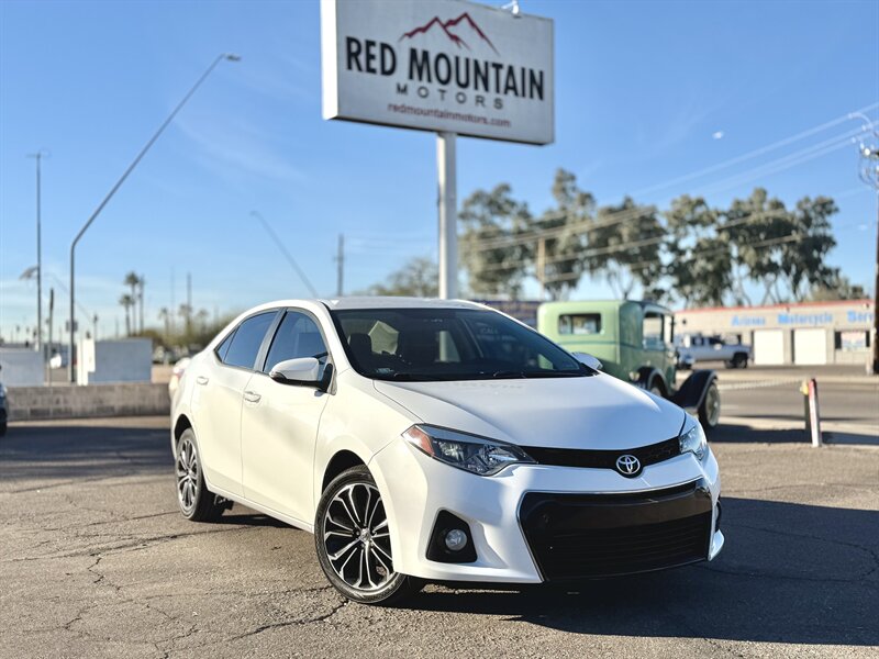 2016 Toyota Corolla S Plus  