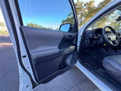 2019 Toyota Tacoma SR   - Photo 11 - Mesa, AZ 85210