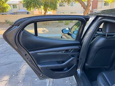 2020 Mazda Mazda3 Hatchback Preferred   - Photo 18 - Mesa, AZ 85210