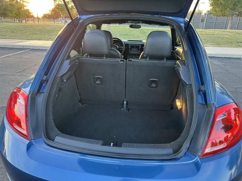2016 Volkswagen Beetle 1.8T S PZEV - Photo 21 - Mesa, AZ 85210