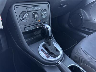 2016 Volkswagen Beetle 1.8T S PZEV - Photo 19 - Mesa, AZ 85210