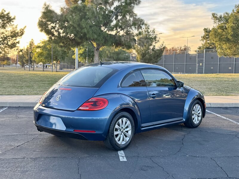 2016 Volkswagen Beetle 1.8T S PZEV - Photo 4 - Mesa, AZ 85210