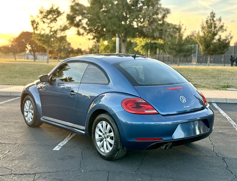 2016 Volkswagen Beetle 1.8T S PZEV - Photo 6 - Mesa, AZ 85210