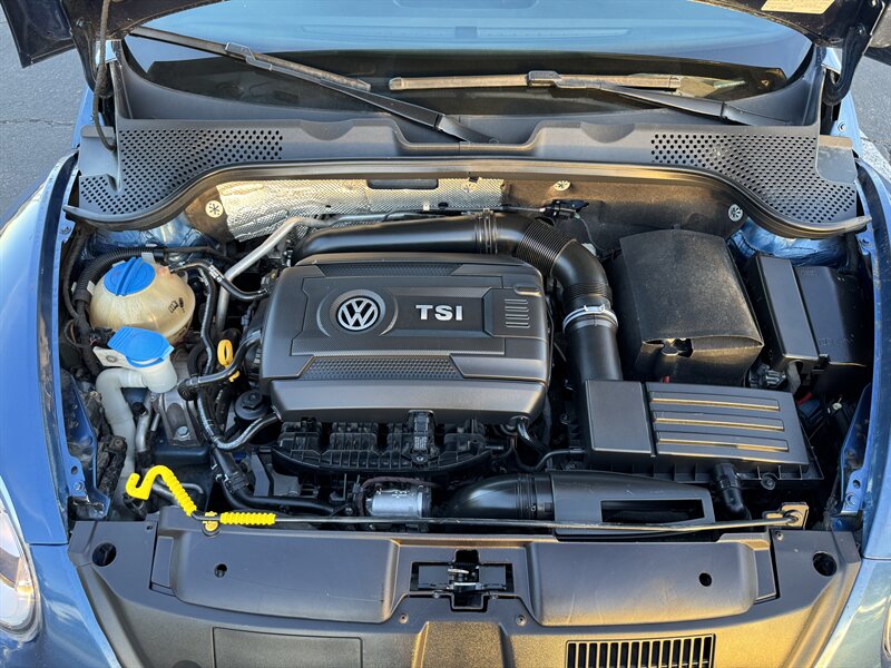 2016 Volkswagen Beetle 1.8T S PZEV - Photo 22 - Mesa, AZ 85210