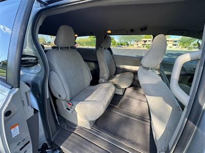 2019 Toyota Sienna L 7-Passenger   - Photo 13 - Mesa, AZ 85210