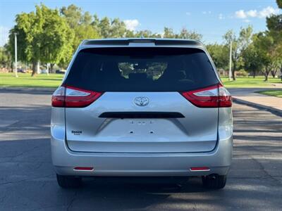 2019 Toyota Sienna L 7-Passenger   - Photo 4 - Mesa, AZ 85210