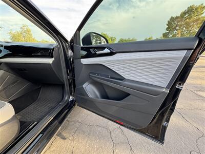 2023 Volkswagen Taos S   - Photo 12 - Mesa, AZ 85210