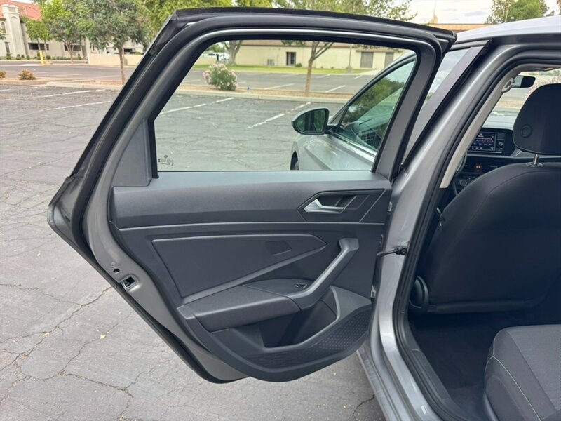 2024 Volkswagen Jetta S - Photo 16 - Mesa, AZ 85210