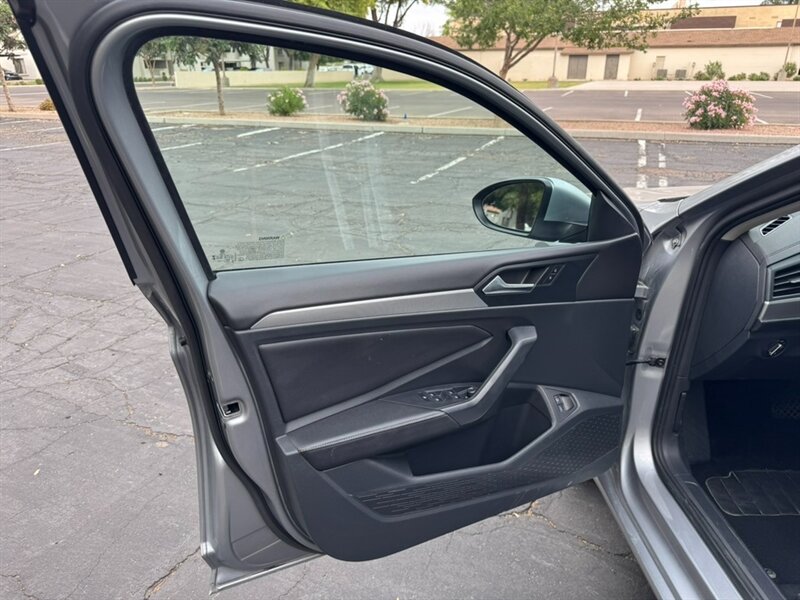 2024 Volkswagen Jetta S - Photo 10 - Mesa, AZ 85210