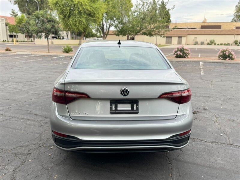 2024 Volkswagen Jetta S - Photo 4 - Mesa, AZ 85210