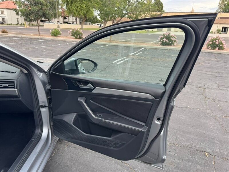 2024 Volkswagen Jetta S - Photo 12 - Mesa, AZ 85210